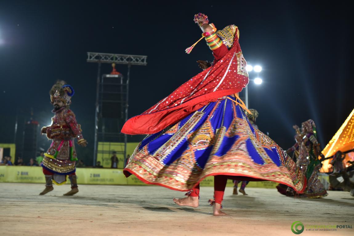 Live-Garba-Gandhinagar-Cultural-Forum-2019-Mega-Final-187